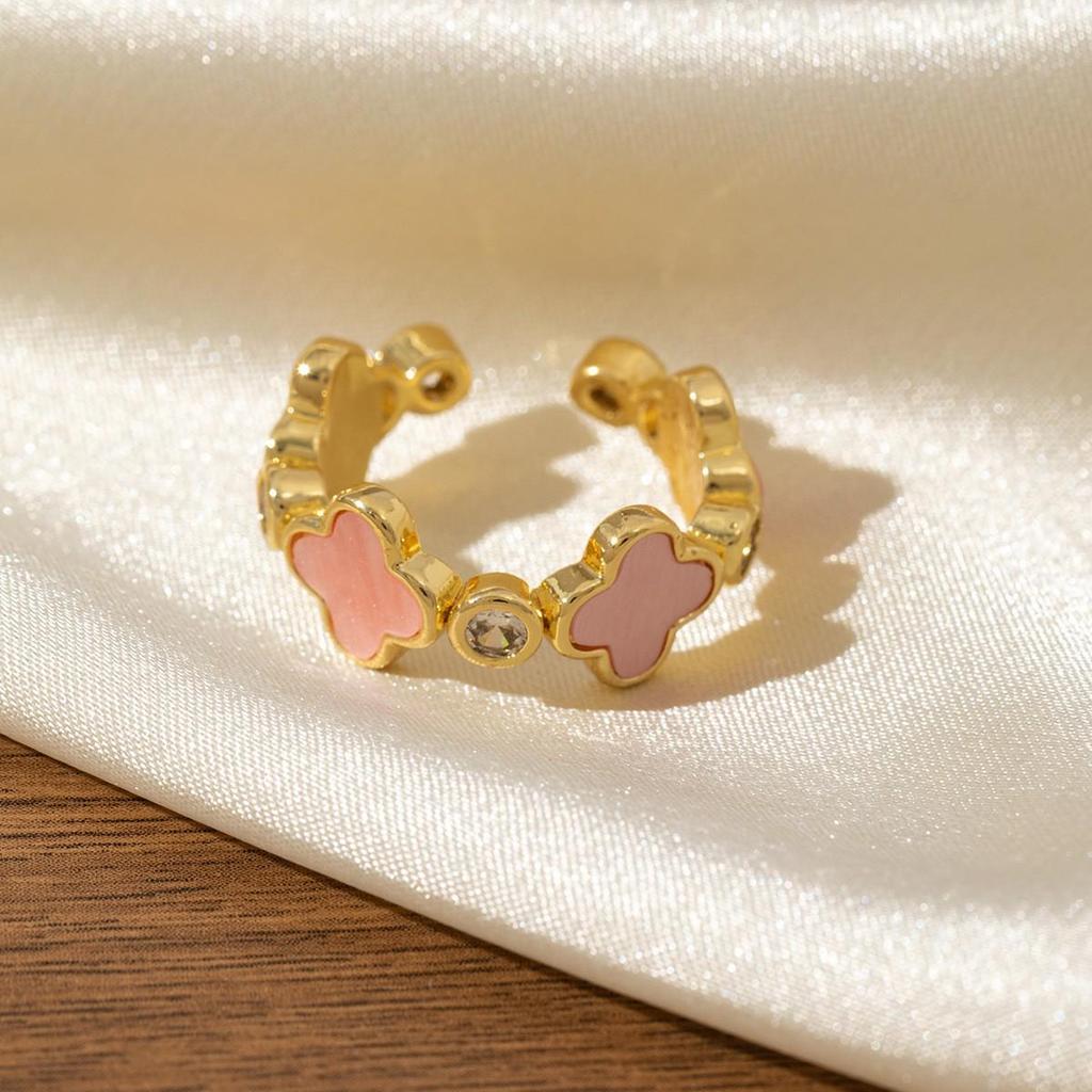 Hollow Rhombus Two-Tone Diamond-Studded Four-Leaf Clover Zirconia Ring for Women