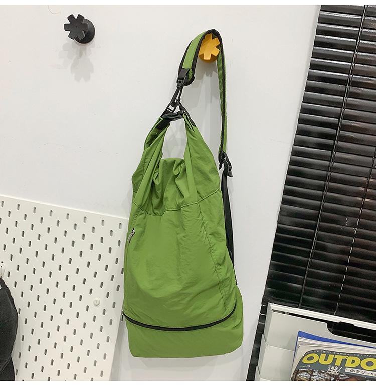 2024 Lightweight Roll-up Sports Travel Shoulder Bag - Large Capacity Fitness & Leisure
