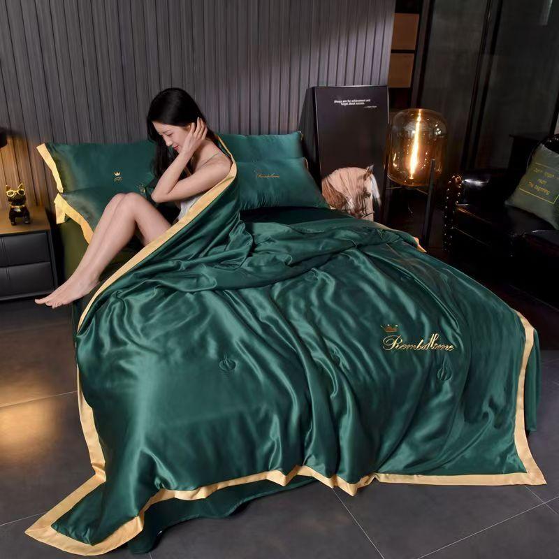 Luxury Ice Silk Summer Blanket 4/3/1 Pcs Embroidery Silky Cool Feel Quilt Set or 1 Quilts Breathable Air Conditioning Comforter