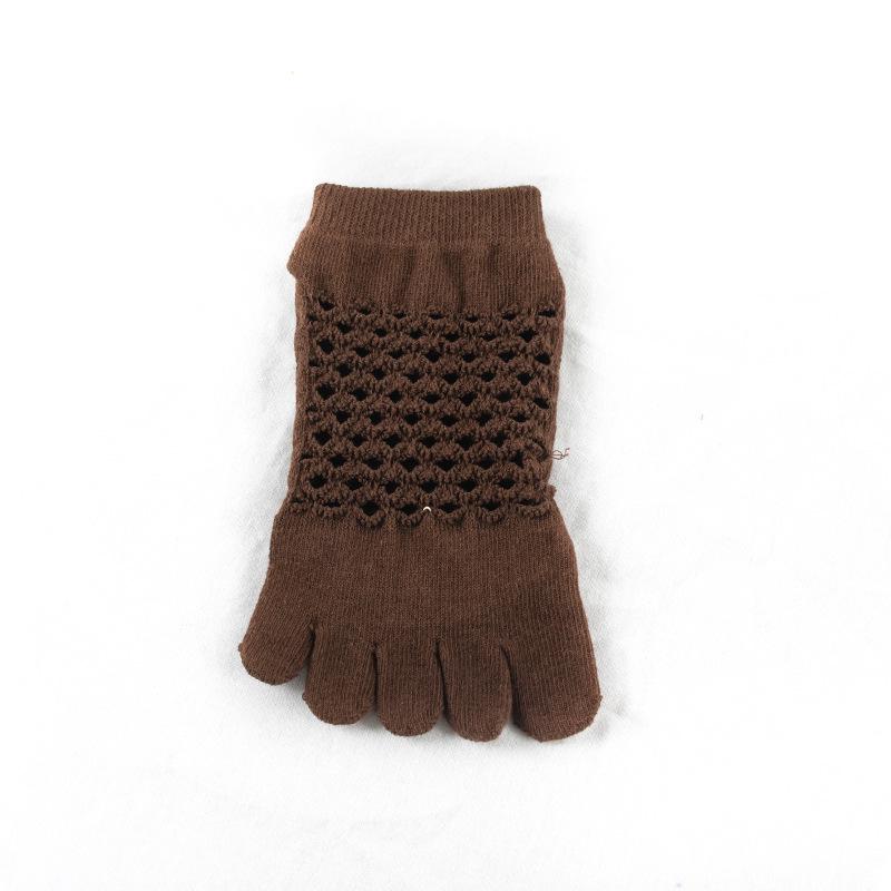 Breathable Mesh Five-Finger Yoga Pilates Socks for All Seasons
