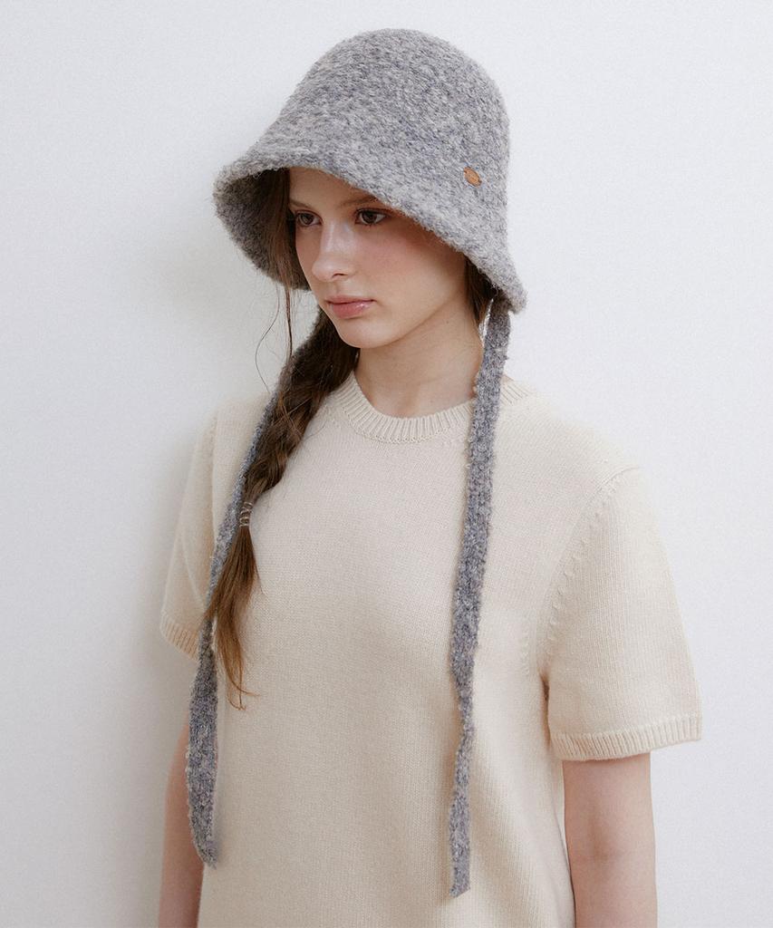 Hallen Cozy Boucle Bonnet Hat (C069_Grey)