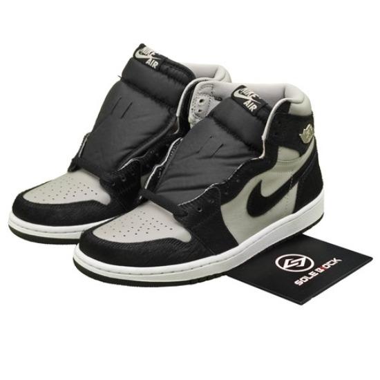 

Air Jordan Wmns Air Jordan 1 Retro High OG Twist 2.0 DZ2523-001 EU 36.5 чёрный/серый