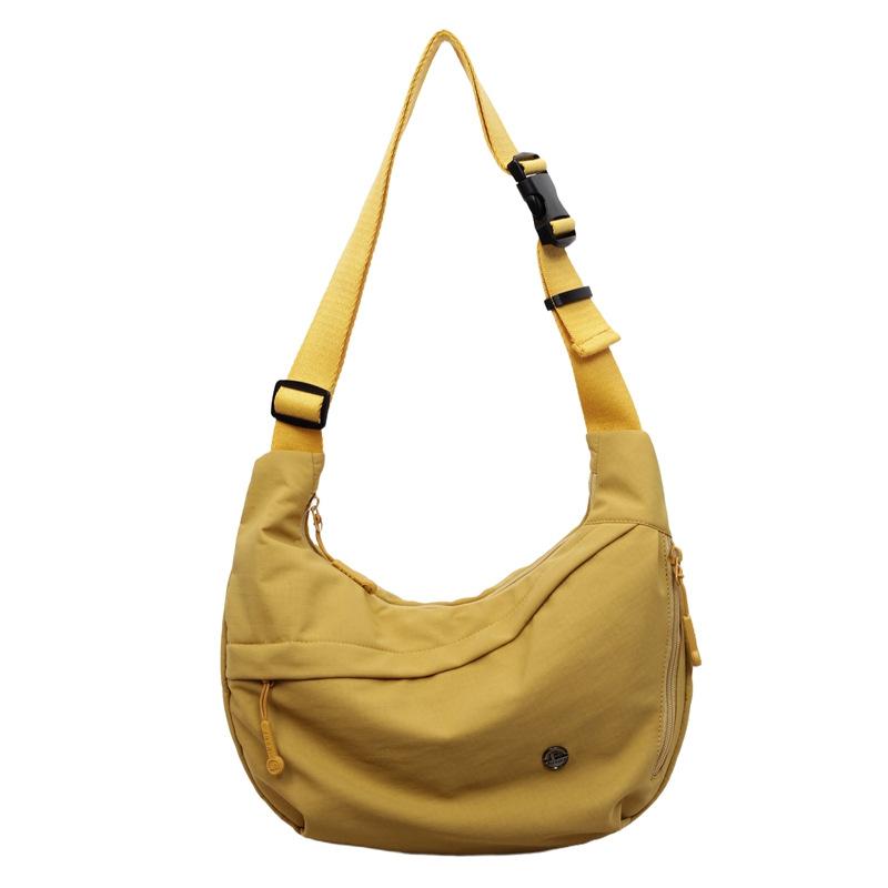 Lightweight Nylon Crossbody Bag for Women – Sleek & Water-Resistant Design with Adjustable Strap, Perfect for Daily Use