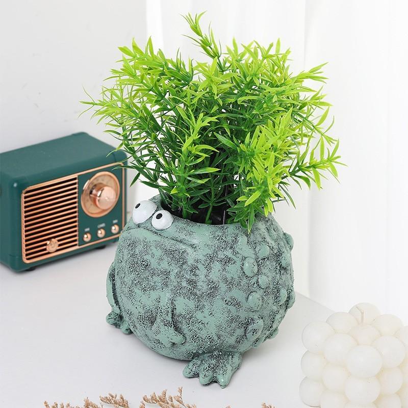 Cartoon Frog Resin Decoration Creative Funny Home Garden Planter For Kids And Adults