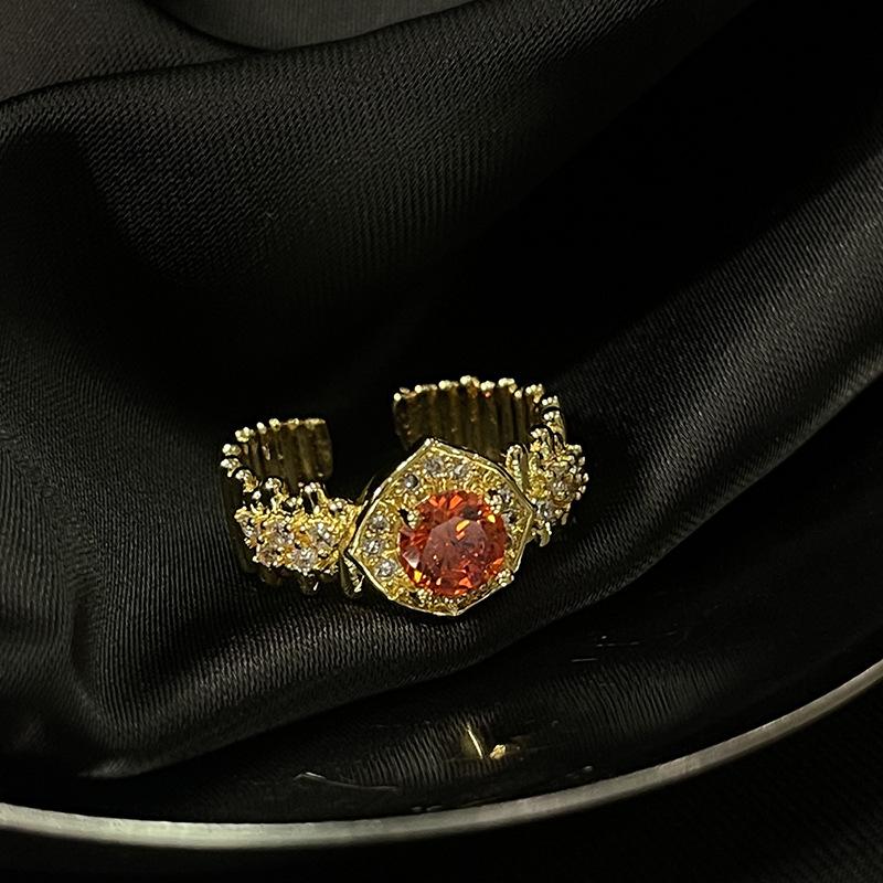 The Same Open Ring Gold Light Luxury High Sense Medieval Court Style Butterfly Color Zircon Woman