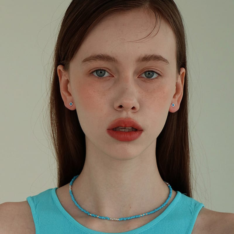 Less Is More Blue Beads Necklace