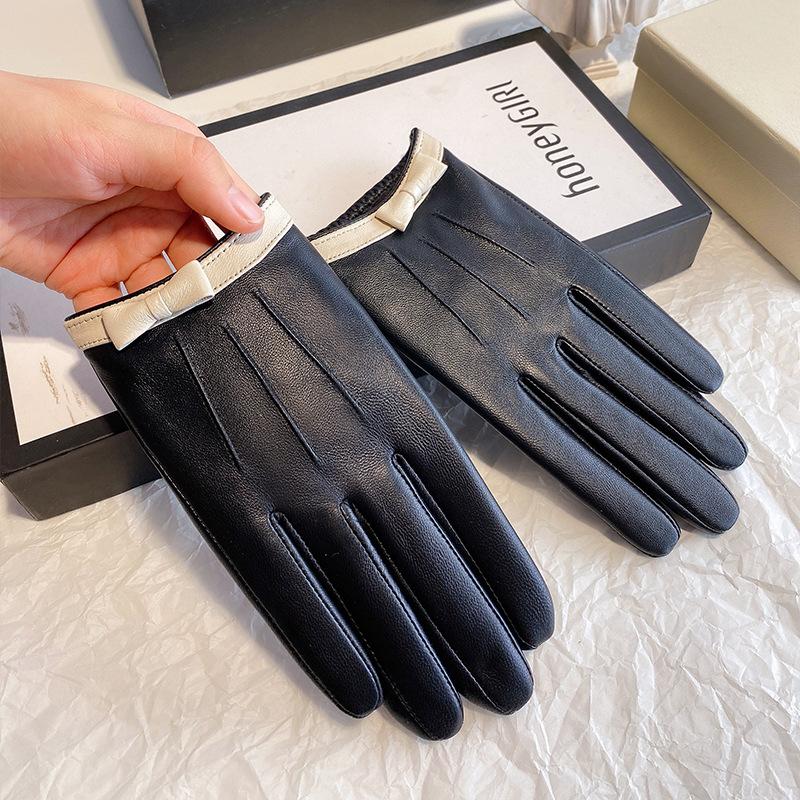 Genuine Leather Gloves Women Warmth Driving Bicycle Sheepskin Touch Screen Windproof Superior Qualit Wind Resistance Mittens