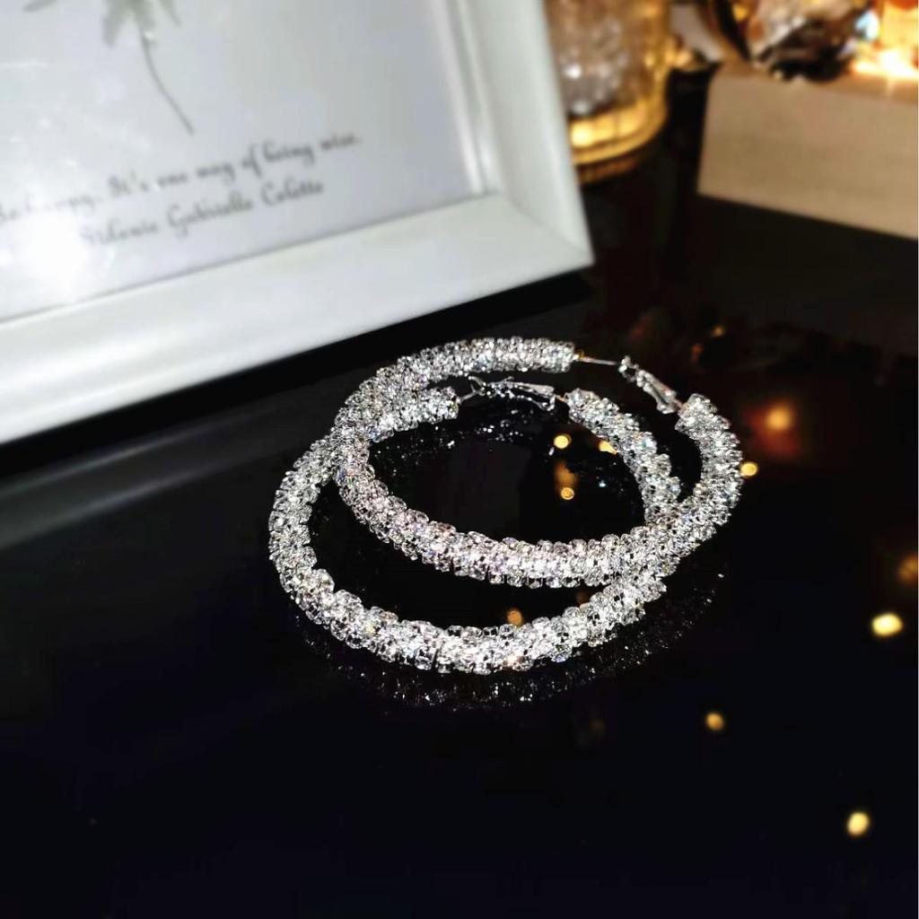 Luxury Rhinestone Hoop Earrings: Simple, Fashionable, and Exaggerated Design for Women