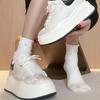 Guofeng Xiaobai Schuhe Damen 2025 neu beliebt Sommer erhöhende Plattform Damenschuhe vielseitige Sport-Board-Schuhe Guochao