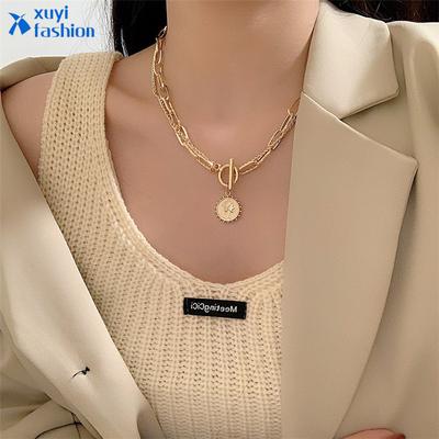 Fashion Retro Multilayer Necklace Personalized Portrait Simple Pendant?Chain Women Jewelry Accessories
