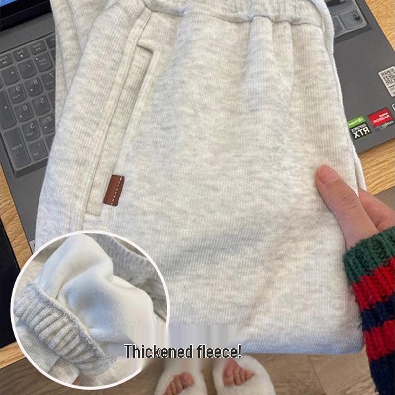 

Women s Gray Fleece-Lined Cuffed Sweatpants - Petite, Loose Wide-Leg for Autumn/Winter S