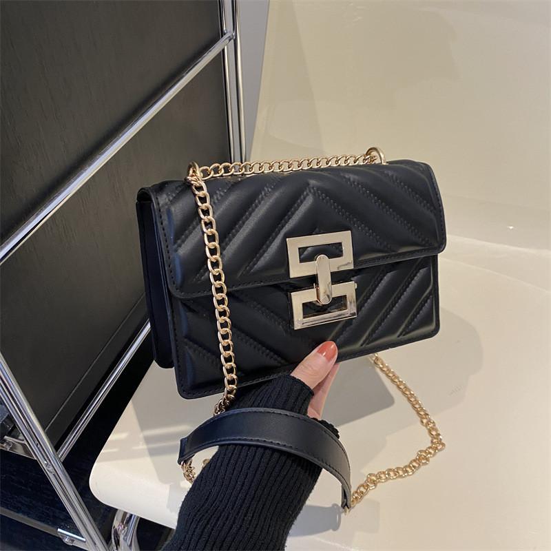 2024 New Spring Retro Mini Bag Simple Female Bag Chain Crossbody Bag Fashion Single Shoulder Square Bag чёрный