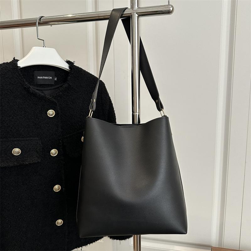 Taschen Große Kapazität Retro Tragetaschen Neue Mode Pendler Eimertaschen Nische vielseitige Schulter Achseltaschen