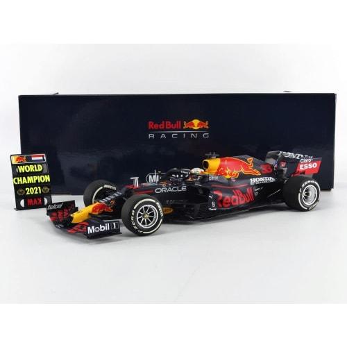 Minichamps 1/18 Scale Red Bull Racing Honda RB16B 2021 F1 Abu Dhabi GP Winner #33 M. Verstappen World Champion with Pit Board (110212333)