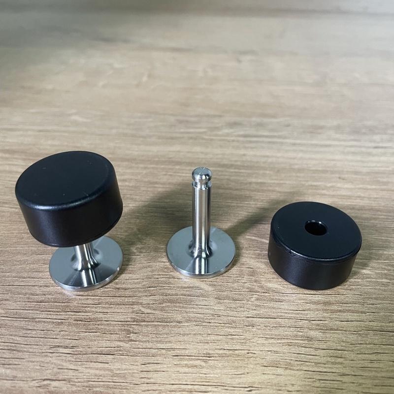 Stainless Steel Metal/PVC Lock for Restraint Straps Magnetic Key Medical Safety (Black/Red) Escape Proof Hospital Patients