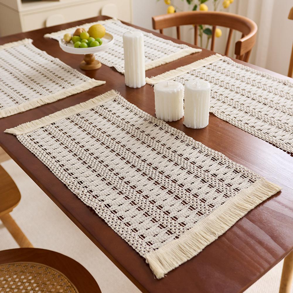 Cotton and linen style placemat tassel color matching woven table flag American country farmhouse holiday party decoration table mat