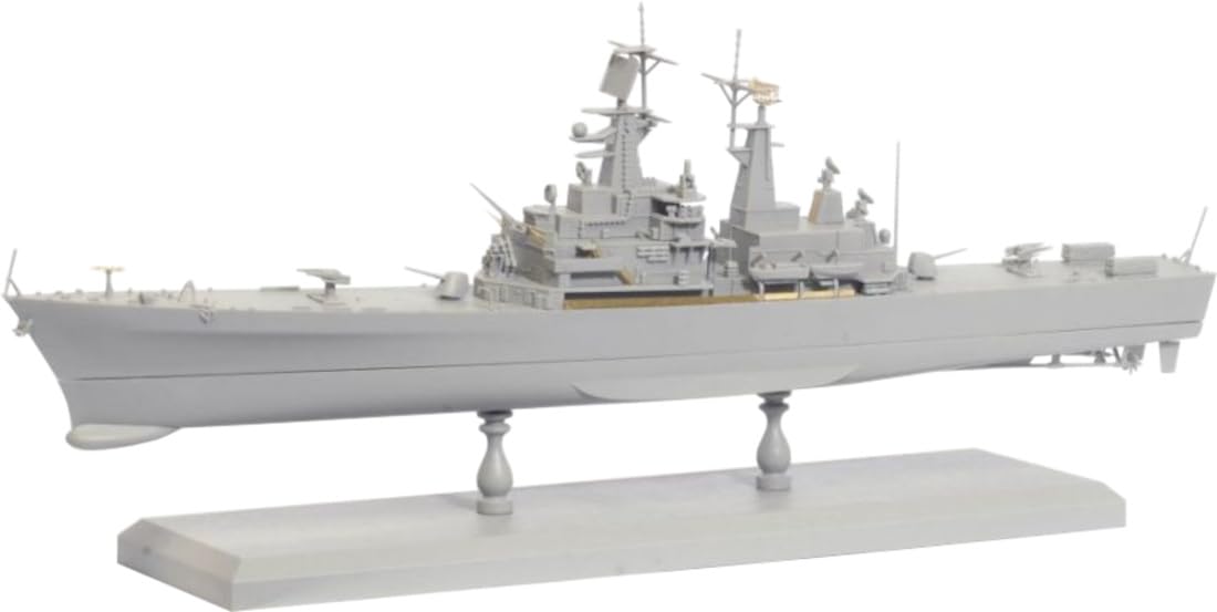 

Platz Dragon Scale American Missile Cruiser USS Virginia Plastic Model Kit DR7090 1/700 (CGN-38) (Ship)