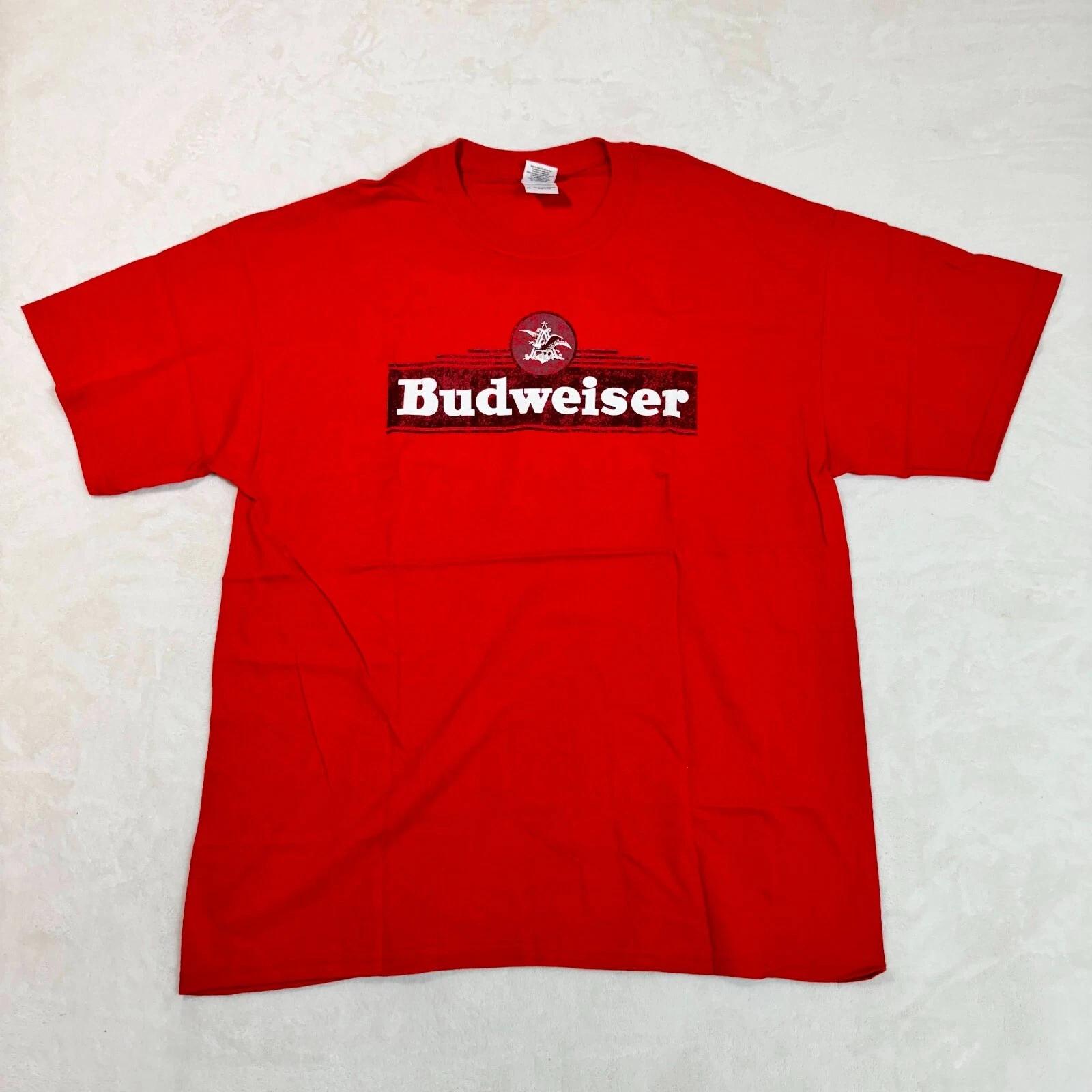 

Винтажная графическая футболка Gildan Budweiser Мужская XL Плотный хлопок Красная с коротким рукавом 4XL