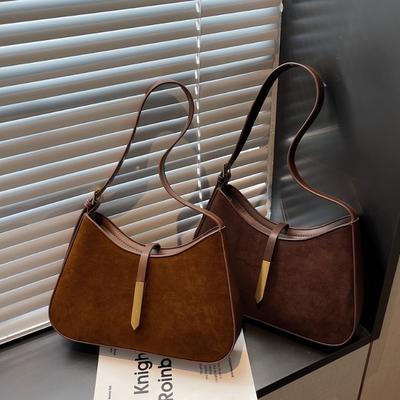 Einfache und vielseitige Pendler-Einzelschultertasche für Herbst und Winter, mit einer einzigartigen und stilvollen Unterarmtasche