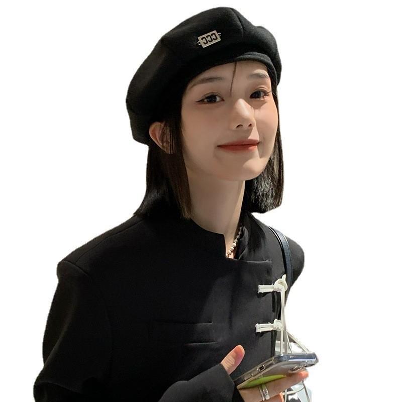 Fashionable Black Beret For Women Large Head Size Face Slimming Design