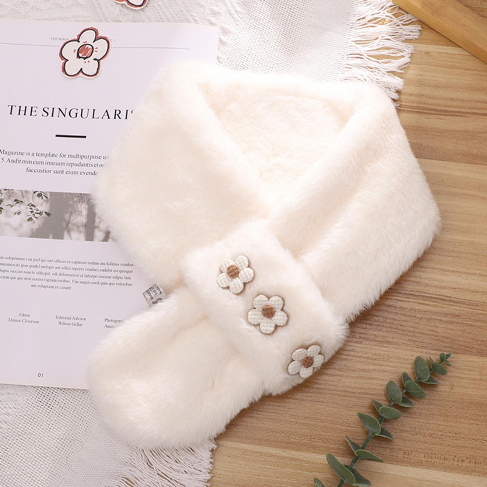 

Женский шарф Милый маленький цветок Утепленный Теплый С перекрещиванием на шее One Size белый