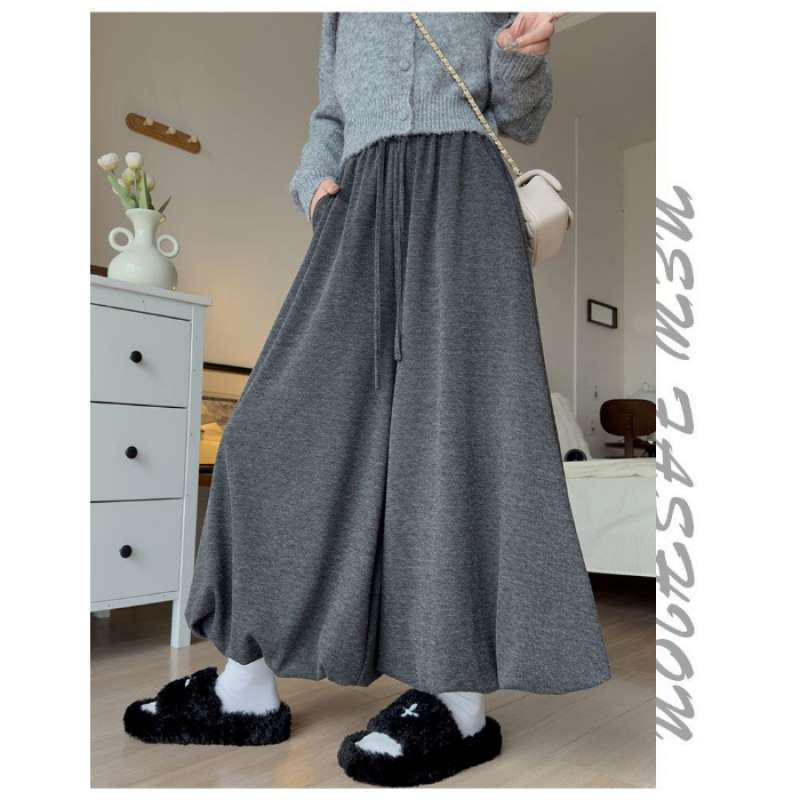 

Plus Size Soft Drape Glutinous Rice Bud Skirt Pants with Pockets 2XL
