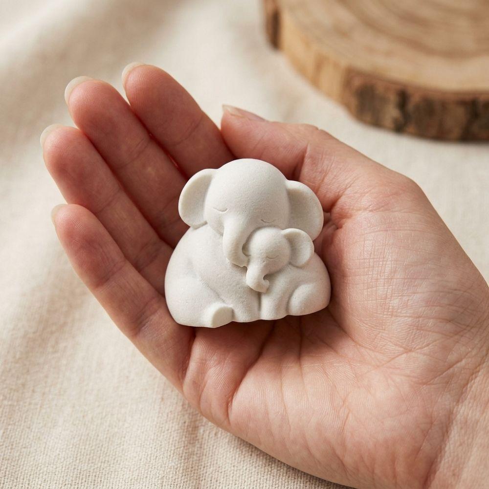 Minimalist Sitting Elephant Figurine Parent Child Elephant Sculpture  Mother's Day Gifts