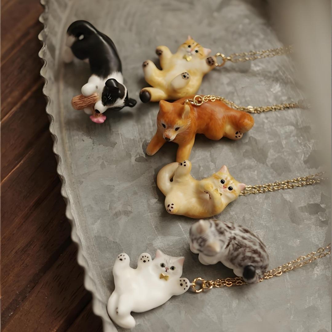 Cute Three-Dimensional Pet Cat Pendant Necklace Cat And Dog Lying Flat Shape Hand-Painted Healing Collarbone Chain