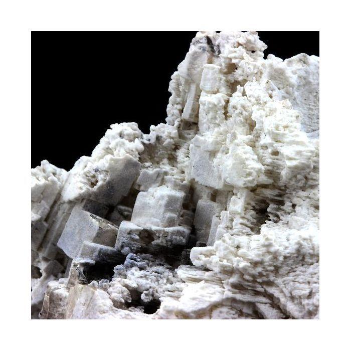 Pierres et Minéraux. Witherite. 664.0 ct. Seltington, Royaume-Uni..