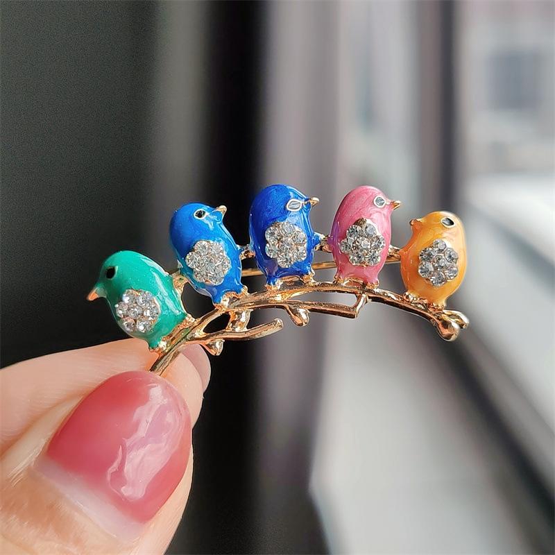 Cartoon Cute Colorful 5 Bird Brooch High-Grade Enamel Drip Oil Glaze Diamond Animal Silk Scarf Buckle