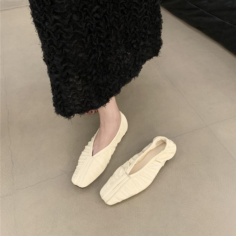 Fashion AIYUQI Women's Ballet Flats 2025 New  Comfortable Pleated Loafers For Women Large Size Shallow Mouth Soft Sole Female Shoes
