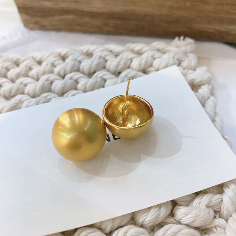 

Fashion Metal Brushed Frosted Semicircle Stud Earrings for Women Vintage Gold Color Round Ball Temperament Earrings Zircon Gift