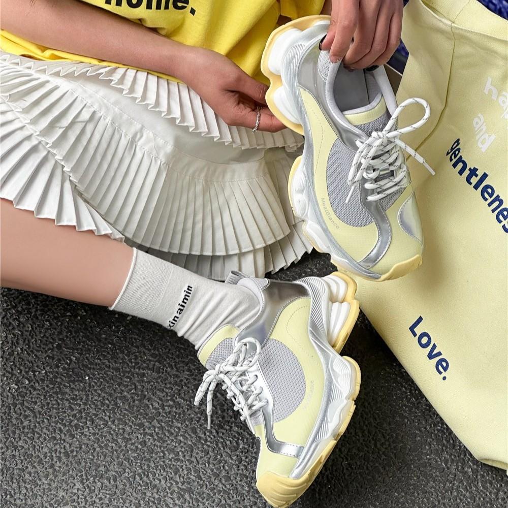 Damen-Dad-Schuhe mit dicker Sohle 2025 neu vielseitige höhenvergrößernde atmungsaktive Sportschuhe mit leichtgewichtiger, weicher Sohle ultraleichte Freizeitschuhe