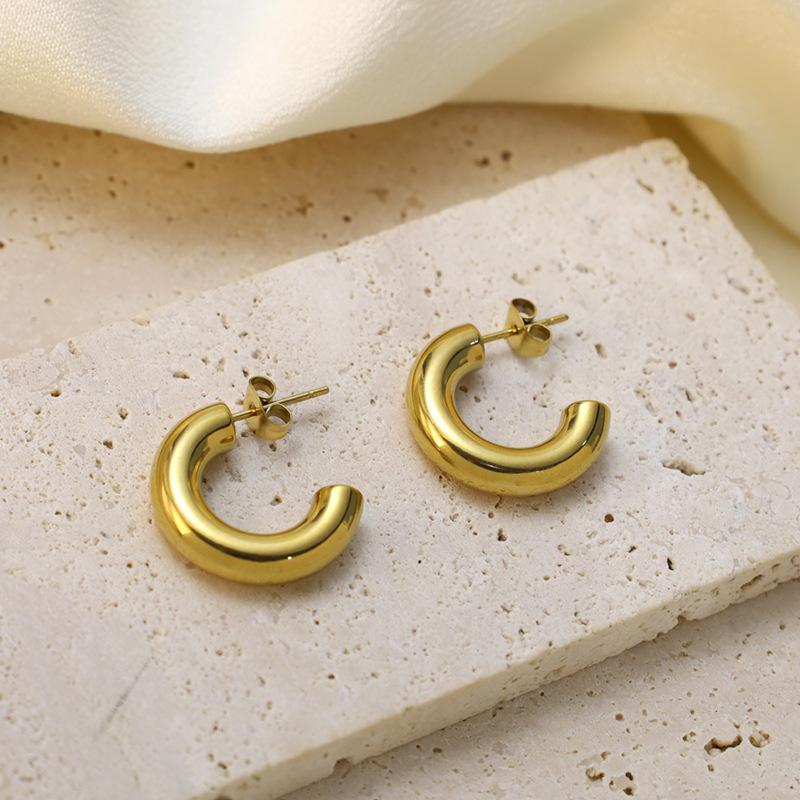 Round Pop Jewelry Stainless Steel Earrings High Sense Oval Ladies Electroplated Earrings