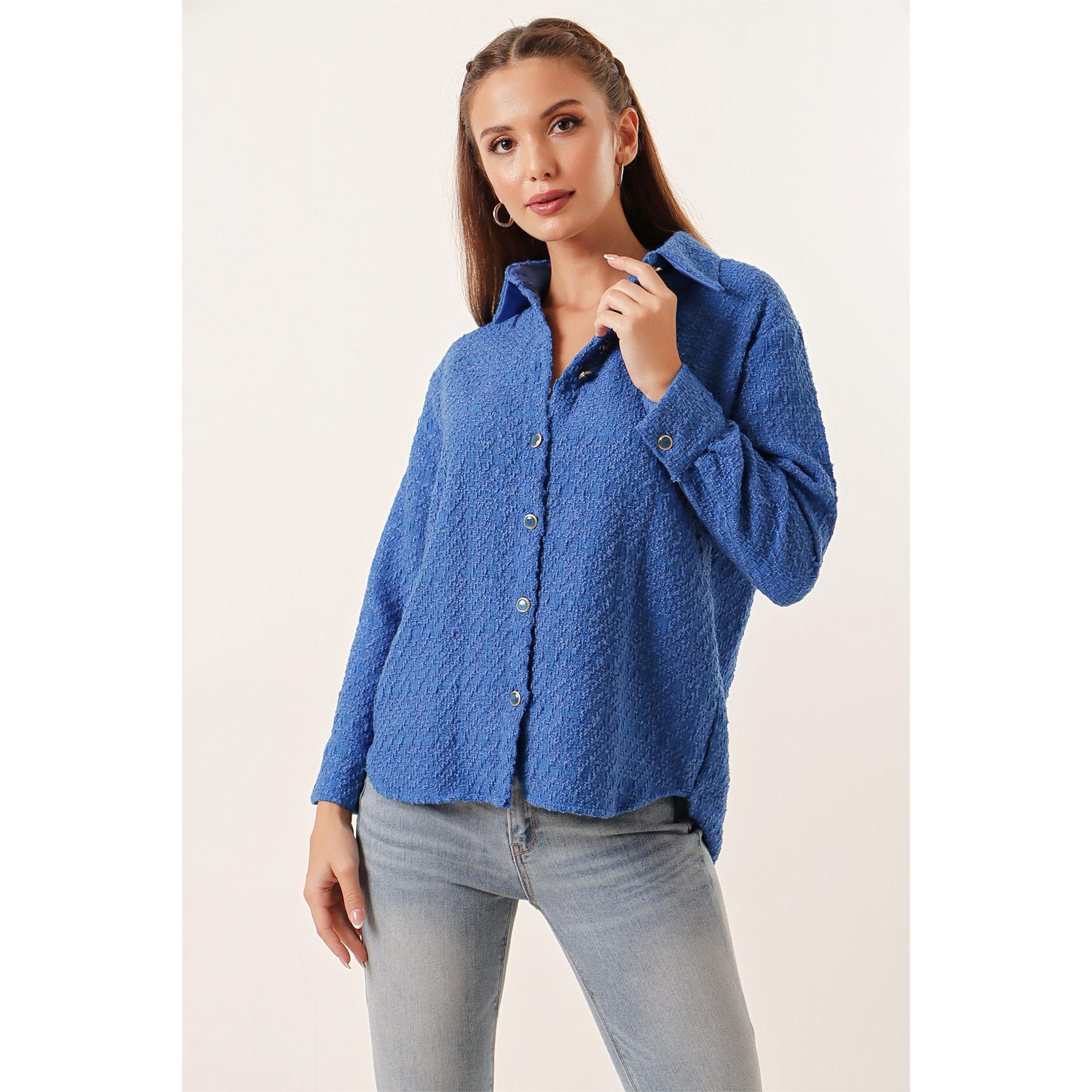 

Рубашка из вискозы букле M голубой люпин