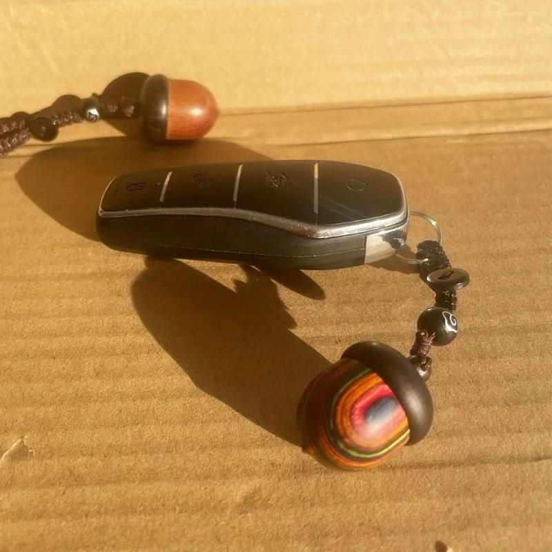 1PC Engraved Wooden Acorn Pine Cone Keychain Vintage Creative Cute Ornament for Keys Backpacks and Purse