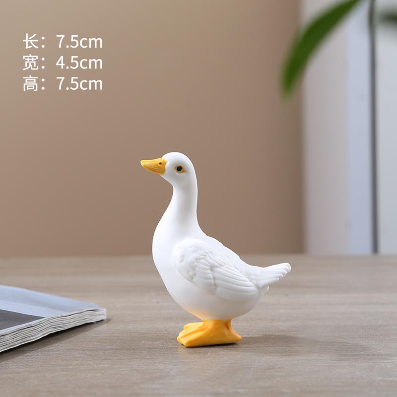 1pcs Ceramic Duck Tea Pet Home Desktop Decorations Cute Tea Ornaments Can Raise White Ducks Landscaping Small Animal Handicrafts