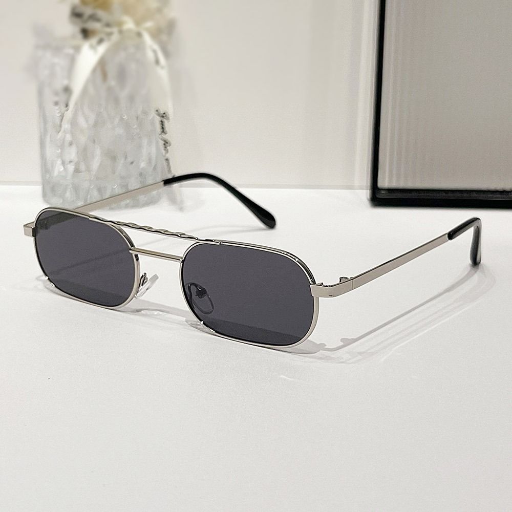 UV Protection Rectangular Sun Glasses Hip Hop 90's Glasses Trendy Eyeglasses  for Women & Men