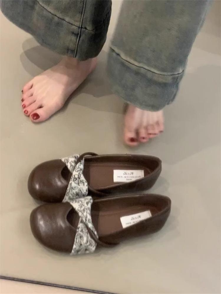 French Soft-soled Round-headed Ballet Single Shoes Women's 2025 Spring and Autumn New Flat-soled Mary Jane Shoes Versatile Evening Doudou Shoes