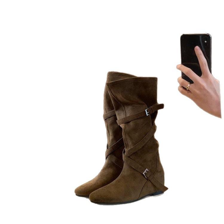 2025 new retro western cowboy boots women's soft pleated stacked boots inner height-increasing boots medium tube fashion