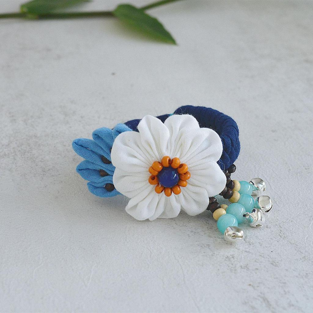 Yunnan Dali Handgefertigtes Ethnisches Batikstoff-Armband - Blau & Weiß Reiseschmuck