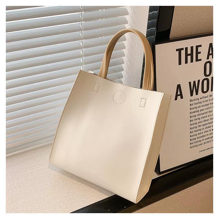 Popular women's bags, vertical bags, trendy lunch boxes, commuter bags, large-capacity portable tote bags