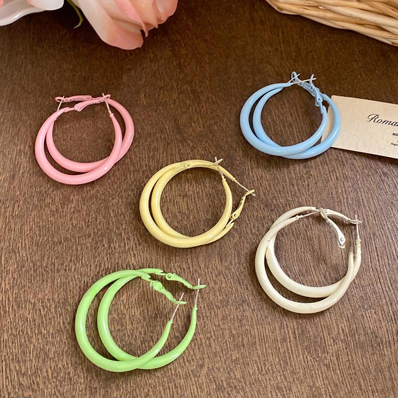 Dopamine smooth round earrings sweet personality earrings simple earrings