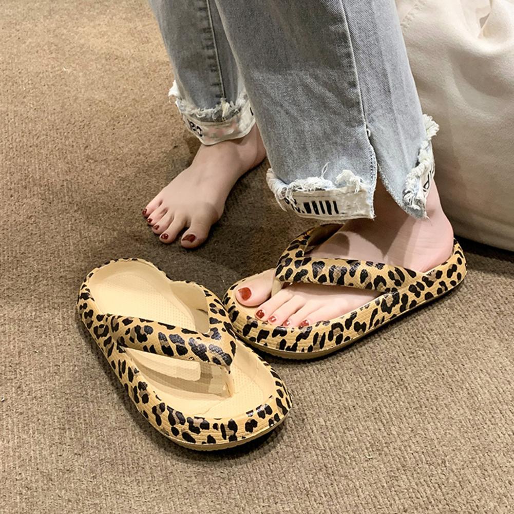 1 Pair Great Casual Slippers EVA Lightweight Beach Slippers Women Summer Cloud Flip Flops Slides Sandals
