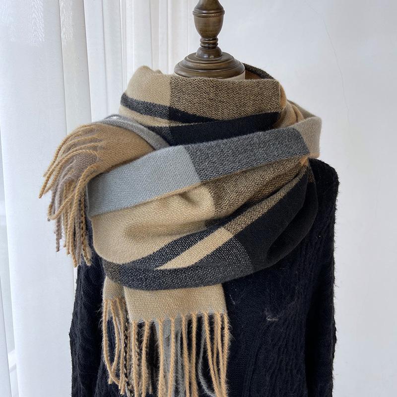 Eșarfă Plaid Cașmir Imitație Eșarfă Nouă de Iarnă Șal pentru Femei Eșarfă Groasă Europeană și Americană Caldă cu Franjuri