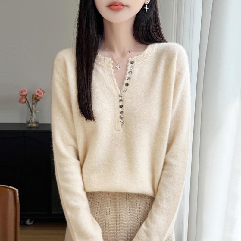 2026 Autumn Winter Women's V-Neck Long Sleeve Knit Wool Sweater, Loose Fit, Plus Size