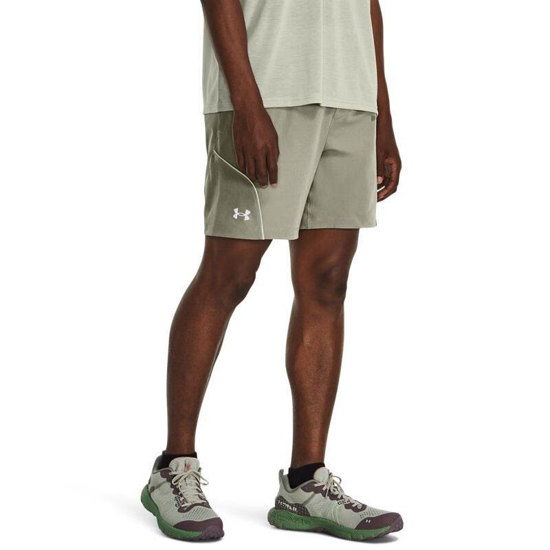 Under Armour Überall Robuste Trainingsshorts Herrenshorts Grün 1380414-504