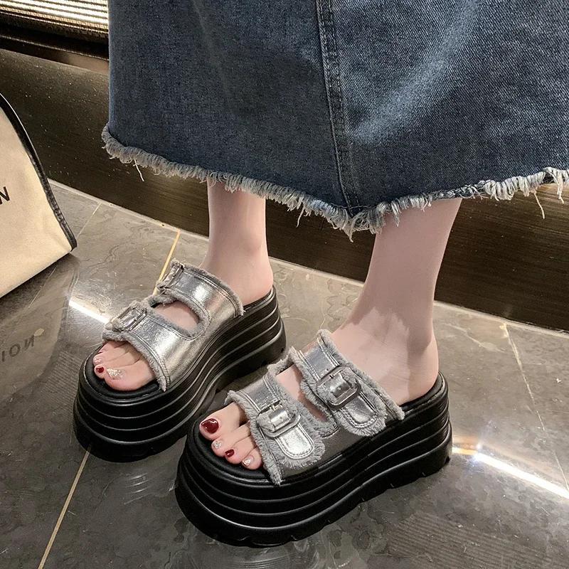 8CM Klobige Plateau Canvas Sandalen Damen Dicke Sohle Keilabsatz Hausschuhe Weiblich Neu Sommer Rutschfest Strandschuhe Frau Schnalle Pantoletten