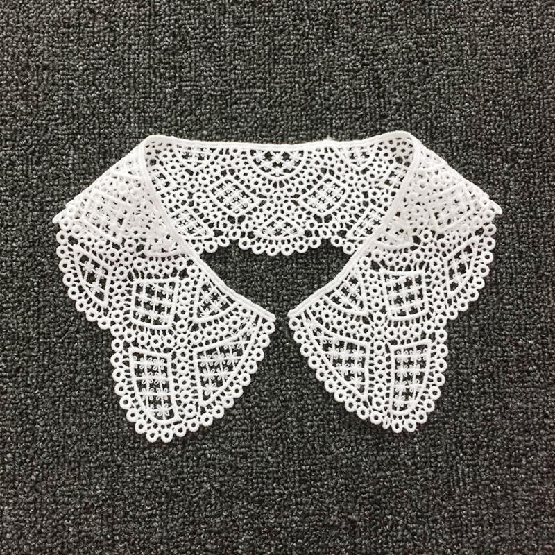 Lace Fabric Neckline Detachable Fake Collar DIY Breathable Scarf Around Neck Flower Sweet Hollow Comfortable Patch