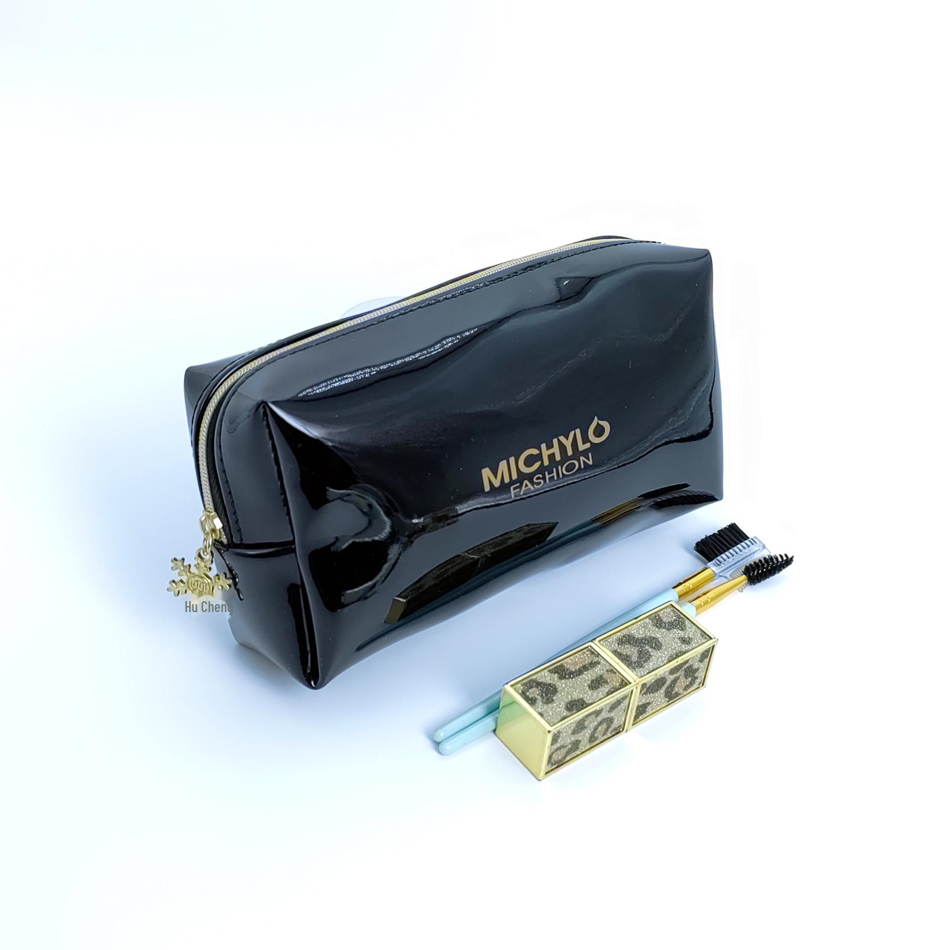 

Элегантный набор из зеркальной кожи и косметички: Три размера для путешествий и свадебных нужд